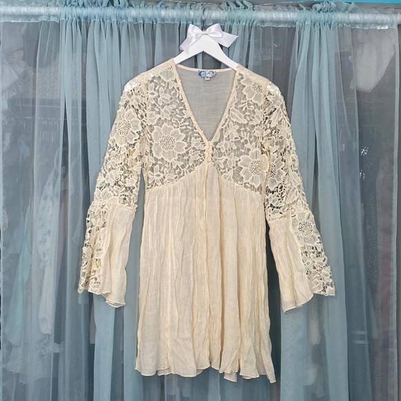 Lace accessory outer layer - Picture 1 of 3